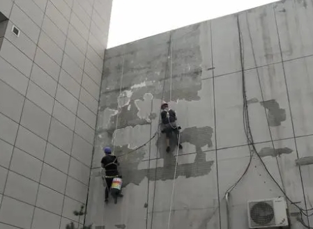 衡阳市楼顶漏水维修公司分享下衡阳市外墙防水的注意事项
